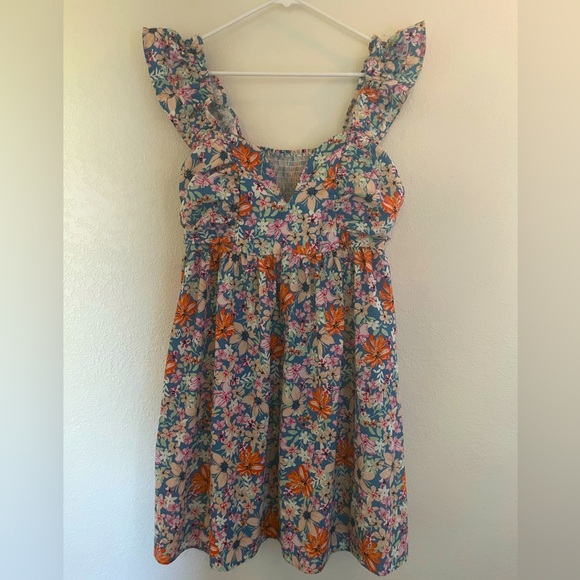 Dresses & Skirts - Festival Floral mini dress 🌸 Low V neck Empire waist XL